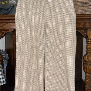 LOFT Cream Textured Wide-Leg Cropped Pants NWT!
